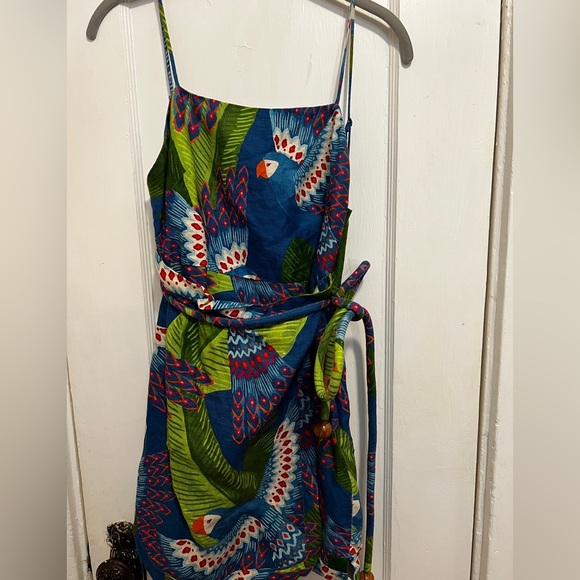 FARM RIO Blue Macaw Print Linen Mini Wrap Dress Tropical Vacation - Picture 3 of 10